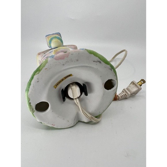 1992 Beachwood Ltd. Hand Painted Porcelain Easter Lighted House 28816 Church - Picture 7 of 9